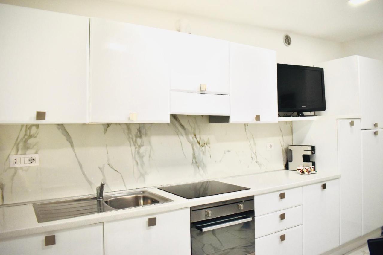 Ferienwohnung Chic House Bari Exterior foto